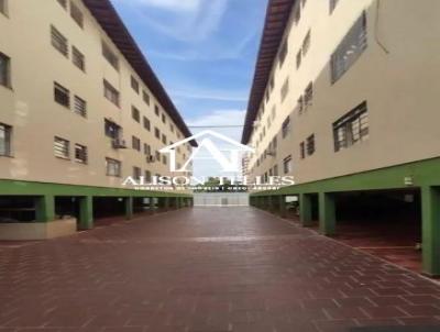 Apartamento para Venda, em Maring�, bairro Centro, 2 dormit�rios, 1 banheiro, 1 vaga