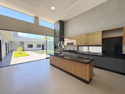 Casa para Venda, em Maring�, bairro Zona 05, 4 dormit�rios, 5 banheiros, 4 su�tes, 4 vagas